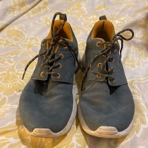 Suede Nike Running Shoes Blue Size 7